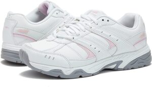 Best tennis shoes for wide feet